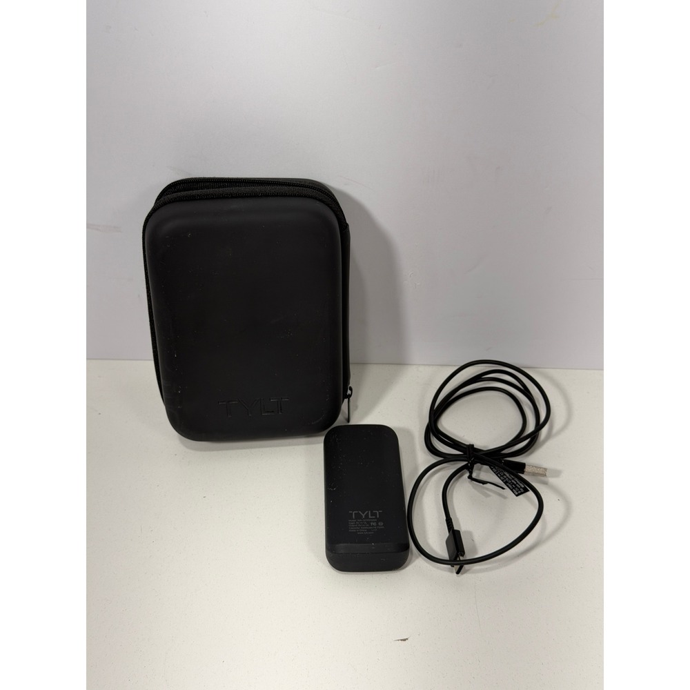 TYLT 5200mAh‎ Portable Power Bank External Battery WA-15TPP5200 Black with Case
